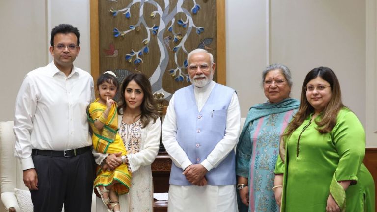 Prime Minister Narendra Modi Met DDCA President Rohan Jaitley And His Family